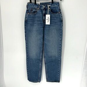 Kings of indigo NWT women’s tapered Caroline cropped jeans 27X29
